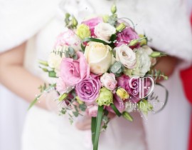 Hoa cưới cầm tay